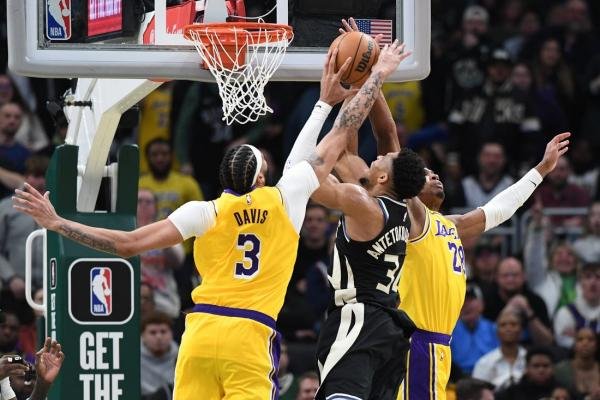 NBA Round-up: Los Angeles Lakers beat Milwaukee Bucks in 2OT behind Reeves’ triple-double